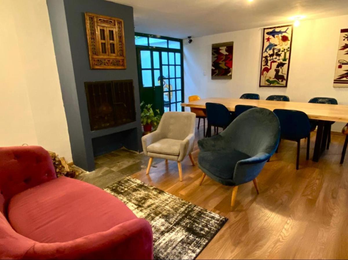 Campus Residencias Bed & Breakfast Quito Luaran gambar