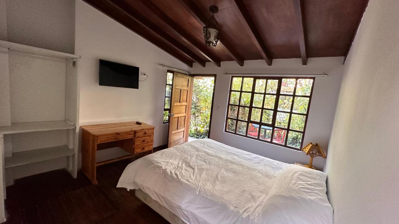Campus Residencias Bed & Breakfast Quito Luaran gambar