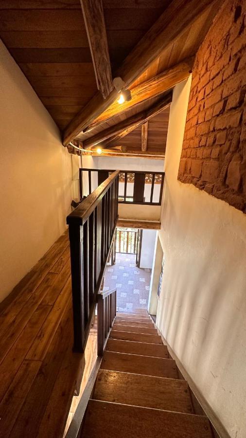 Campus Residencias Bed & Breakfast Quito Luaran gambar