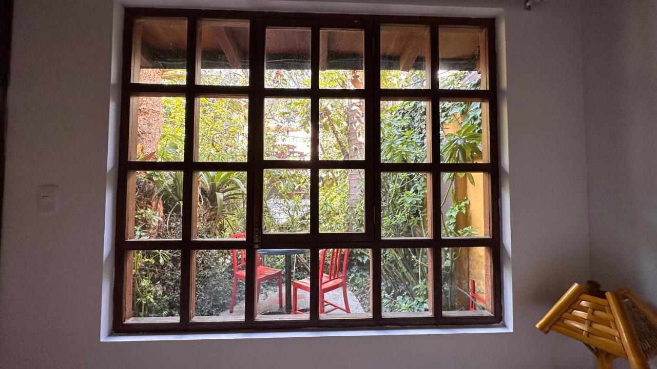 Campus Residencias Bed & Breakfast Quito Luaran gambar
