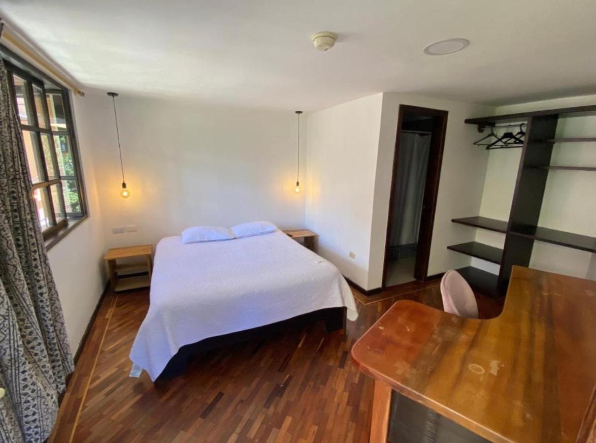 Campus Residencias Bed & Breakfast Quito Luaran gambar