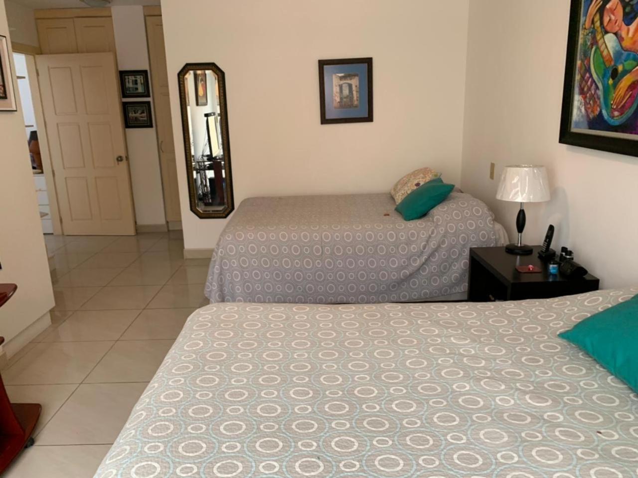Campus Residencias Bed & Breakfast Quito Luaran gambar